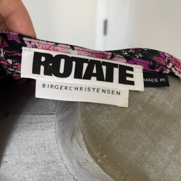 ROTATE FLORAL PRINT WRAP MINI DRESS LONG SLEEVE LIKE NEW WORN ONCE - Picture 10 of 10